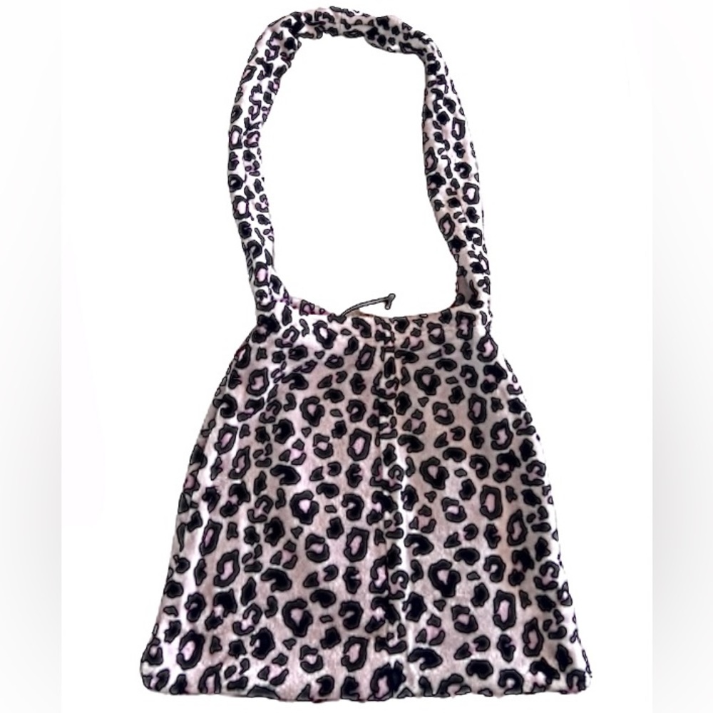 Large cheetah print Tote bag Hand made fits laptop and more supplies very cute💞